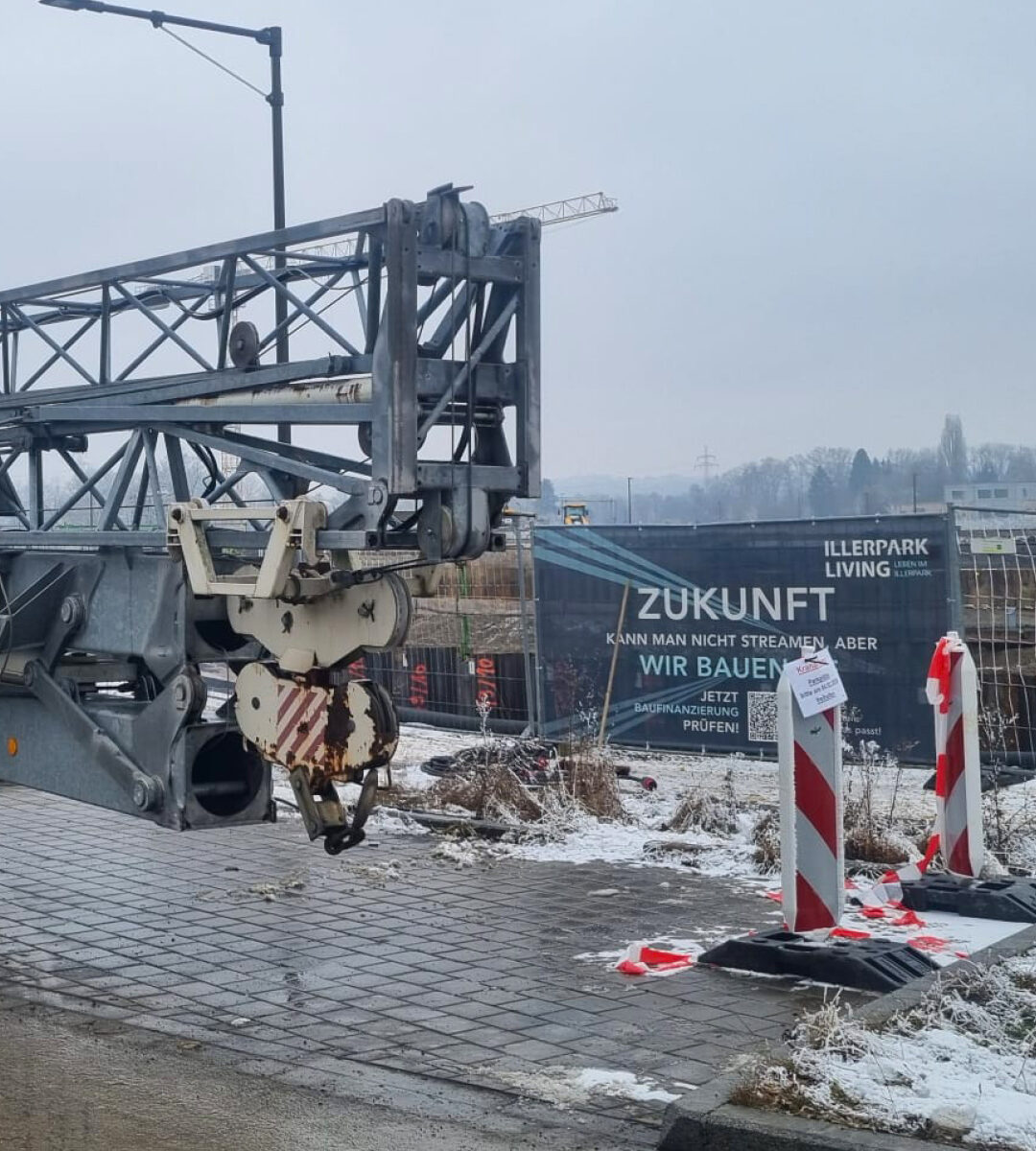 Kranaufstellung Rohbau Baufortschritt Illerpark Living