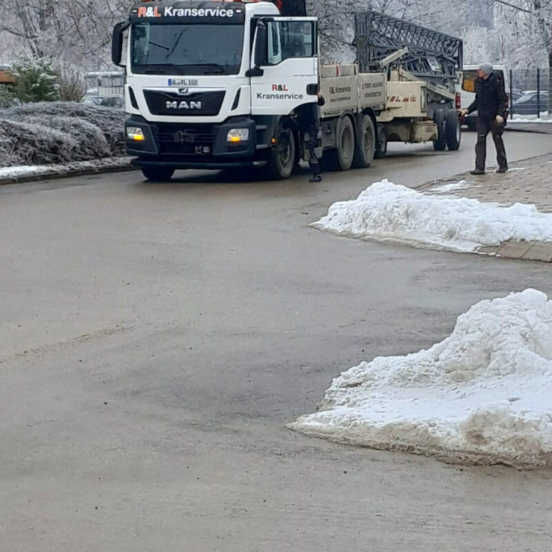 Kranaufstellung Rohbau Baufortschritt Illerpark Living Kranaufstellung Rohbau Baufortschritt Illerpark Living