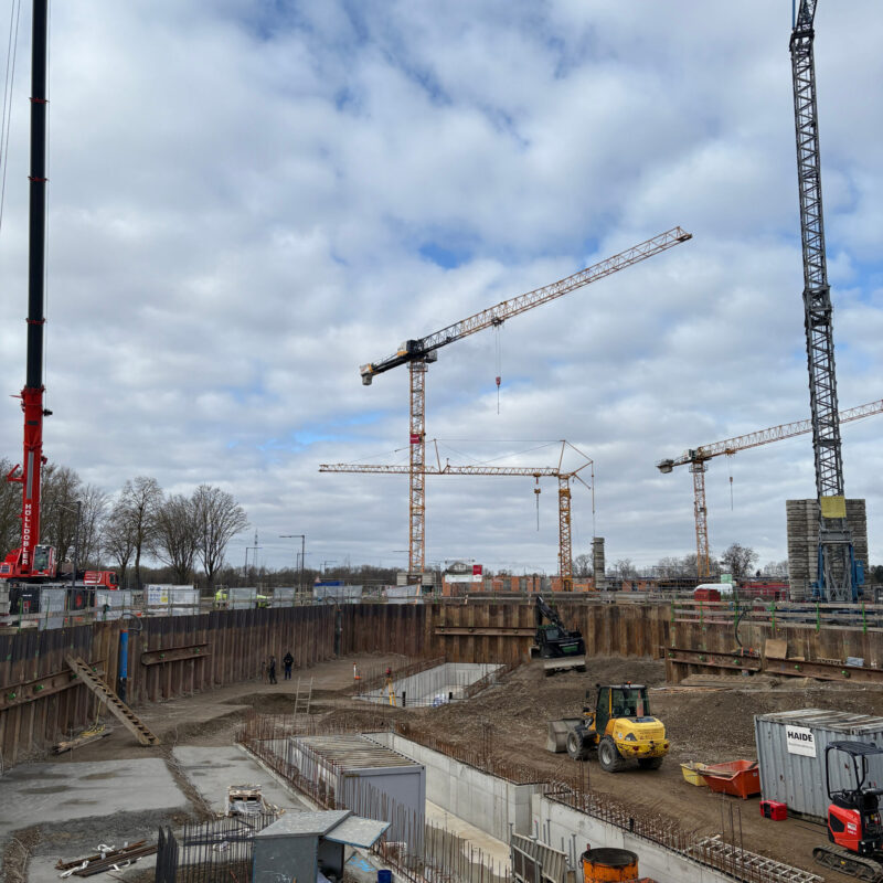 Baufortschritt Illerpark Living Neu-Ulm Kranaufstellung