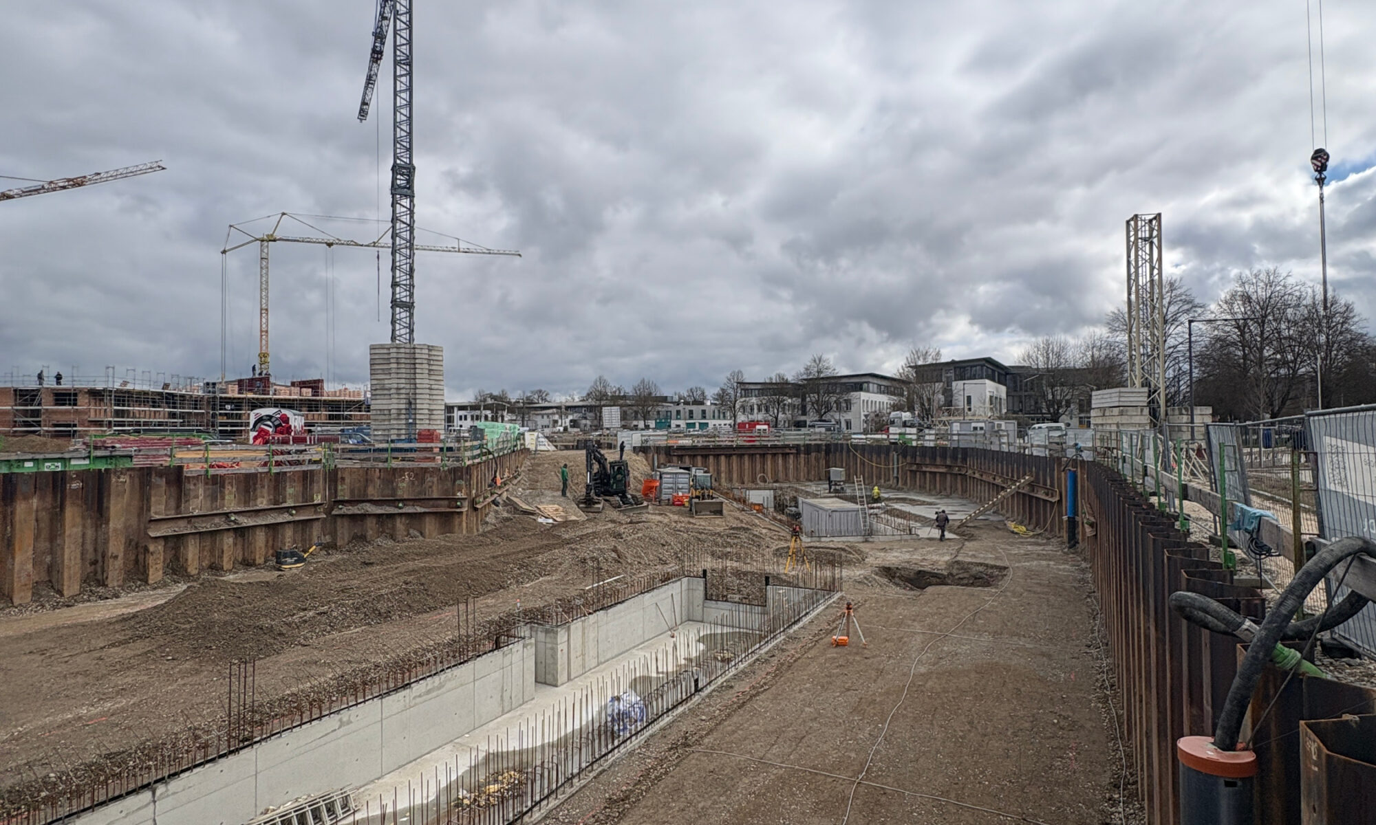 Baufortschritt Illerpark Living Neu-Ulm Kranaufstellung
