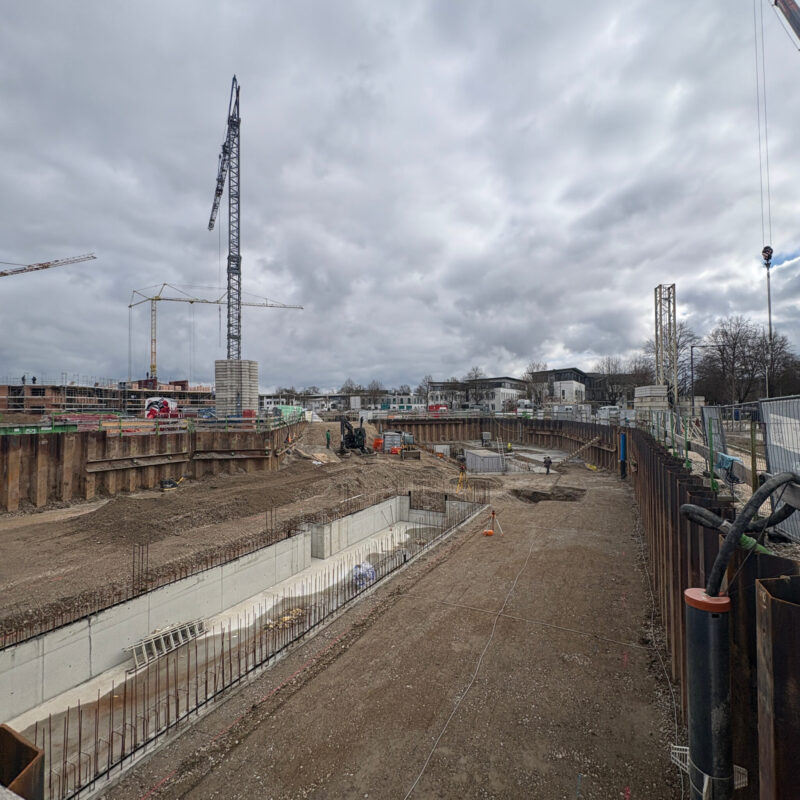 Baufortschritt Illerpark Living Neu-Ulm Kranaufstellung
