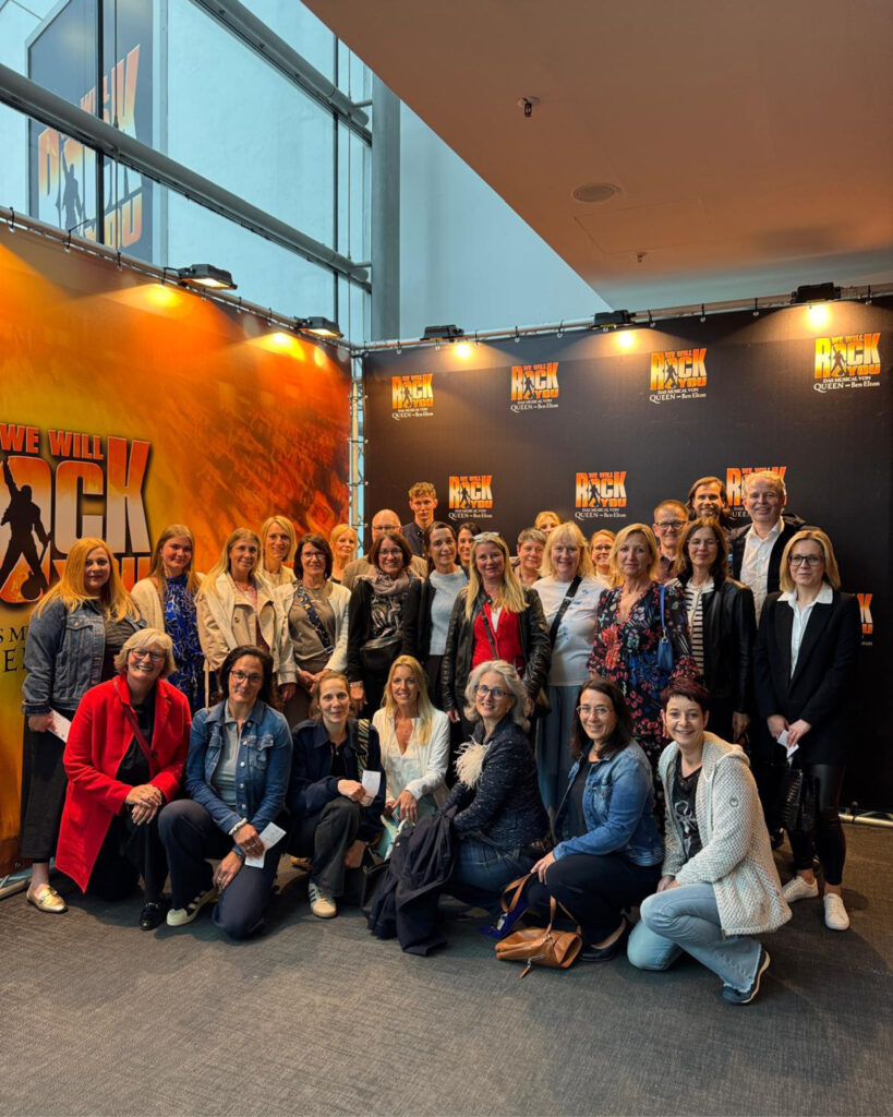 VÖLK MEETS MUSICAL We will Rock you Stuttgart